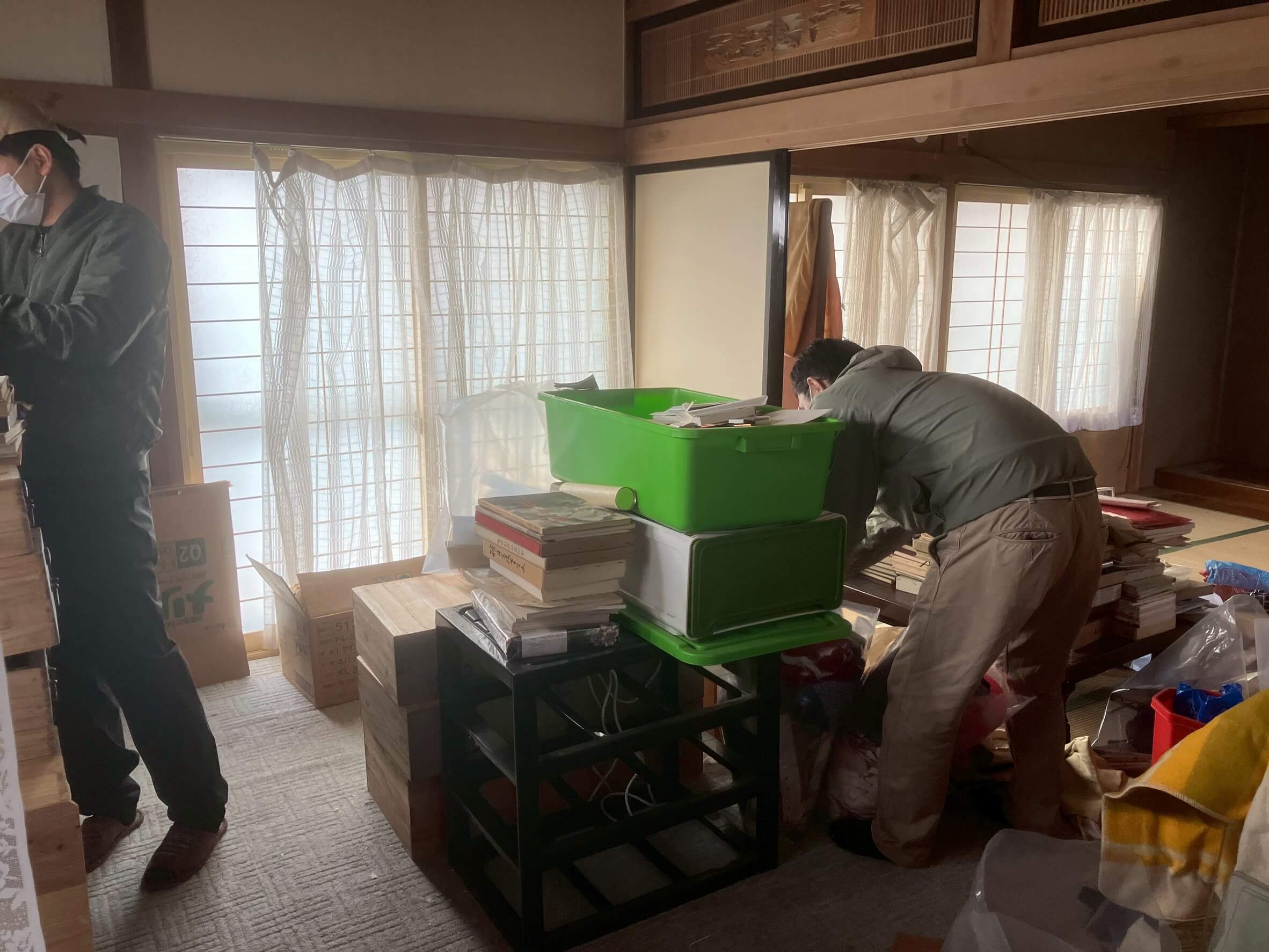 仕分け作業の様子